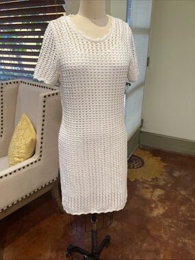 White Crochet Midi Dress with Short Sleeves